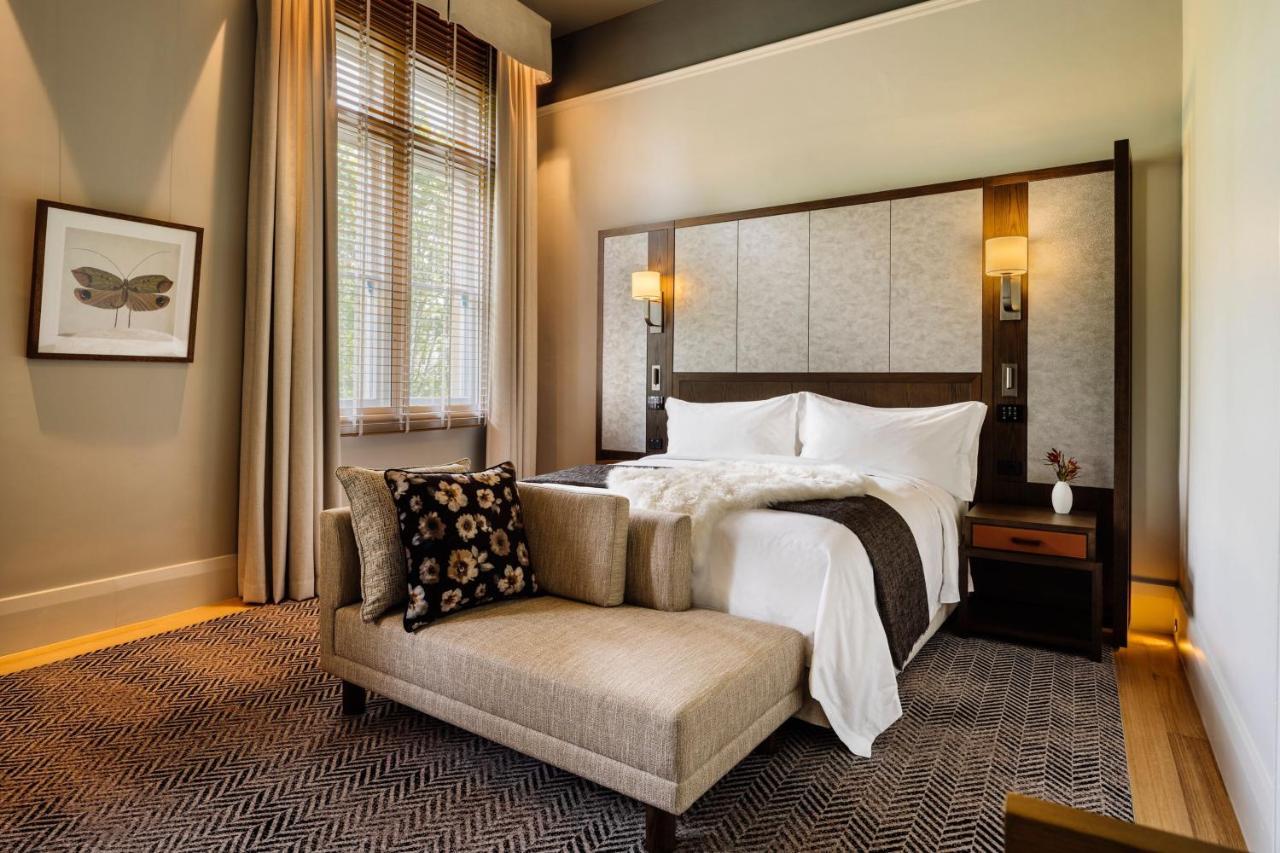 The Tasman, A Luxury Collection Hotel, Hobart Dış mekan fotoğraf A bedroom at the hotel