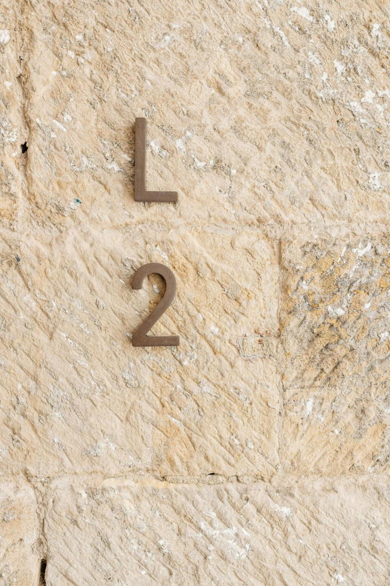 The Tasman, A Luxury Collection Hotel, Hobart Dış mekan fotoğraf Detail of the inscription