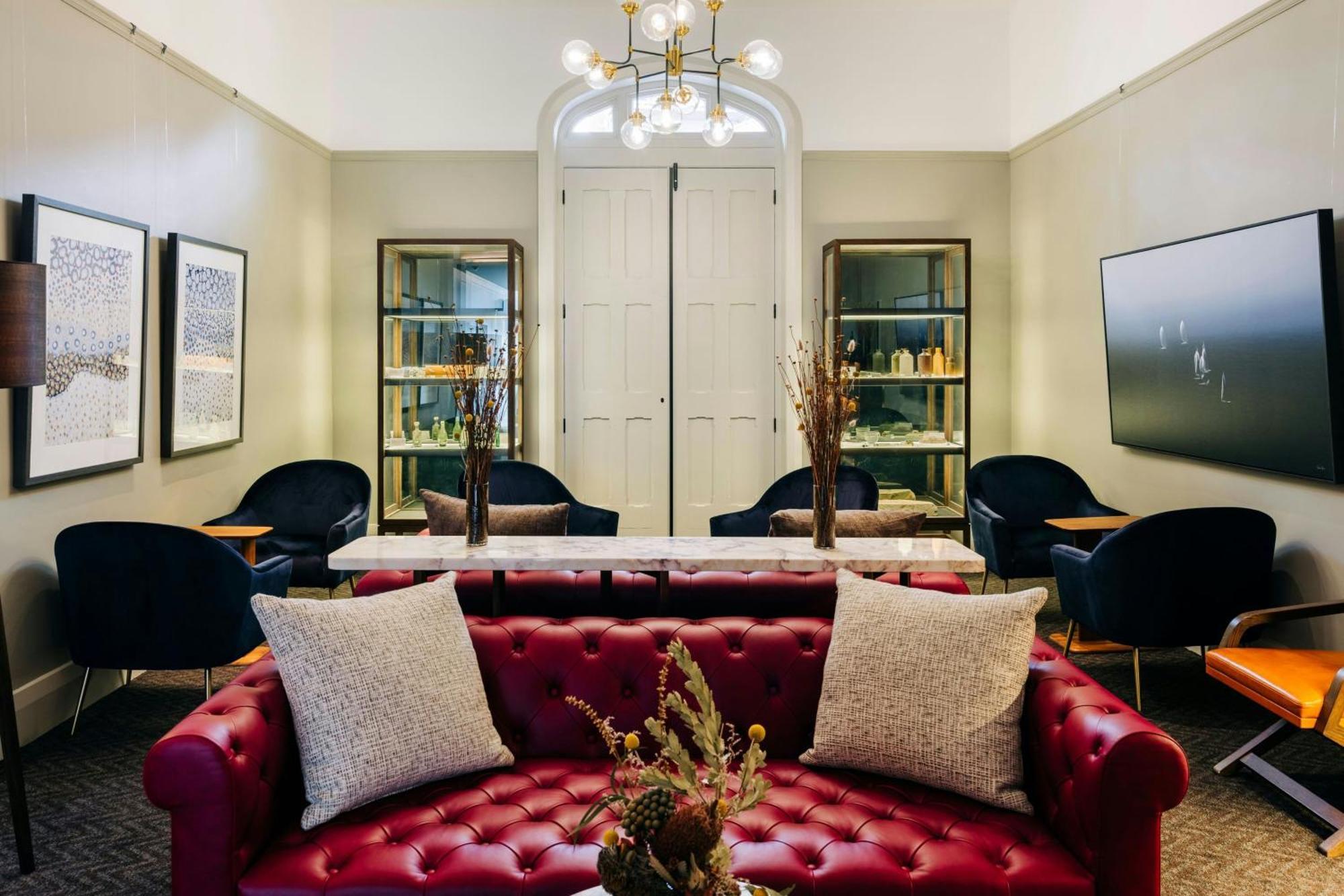 The Tasman, A Luxury Collection Hotel, Hobart Dış mekan fotoğraf The lounge at the 2019 Toronto International Film Festival